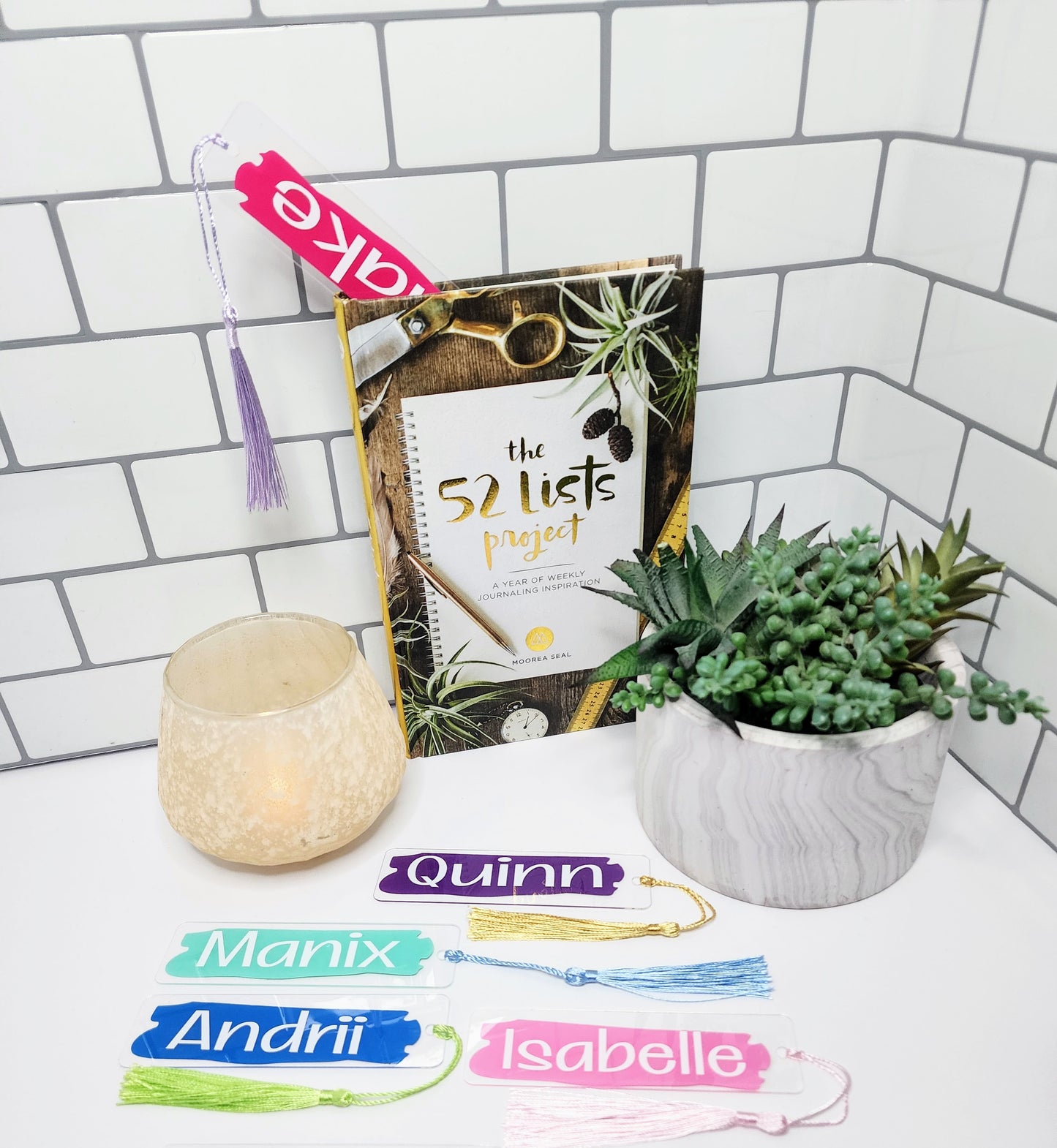 | Customizable Bookmark |