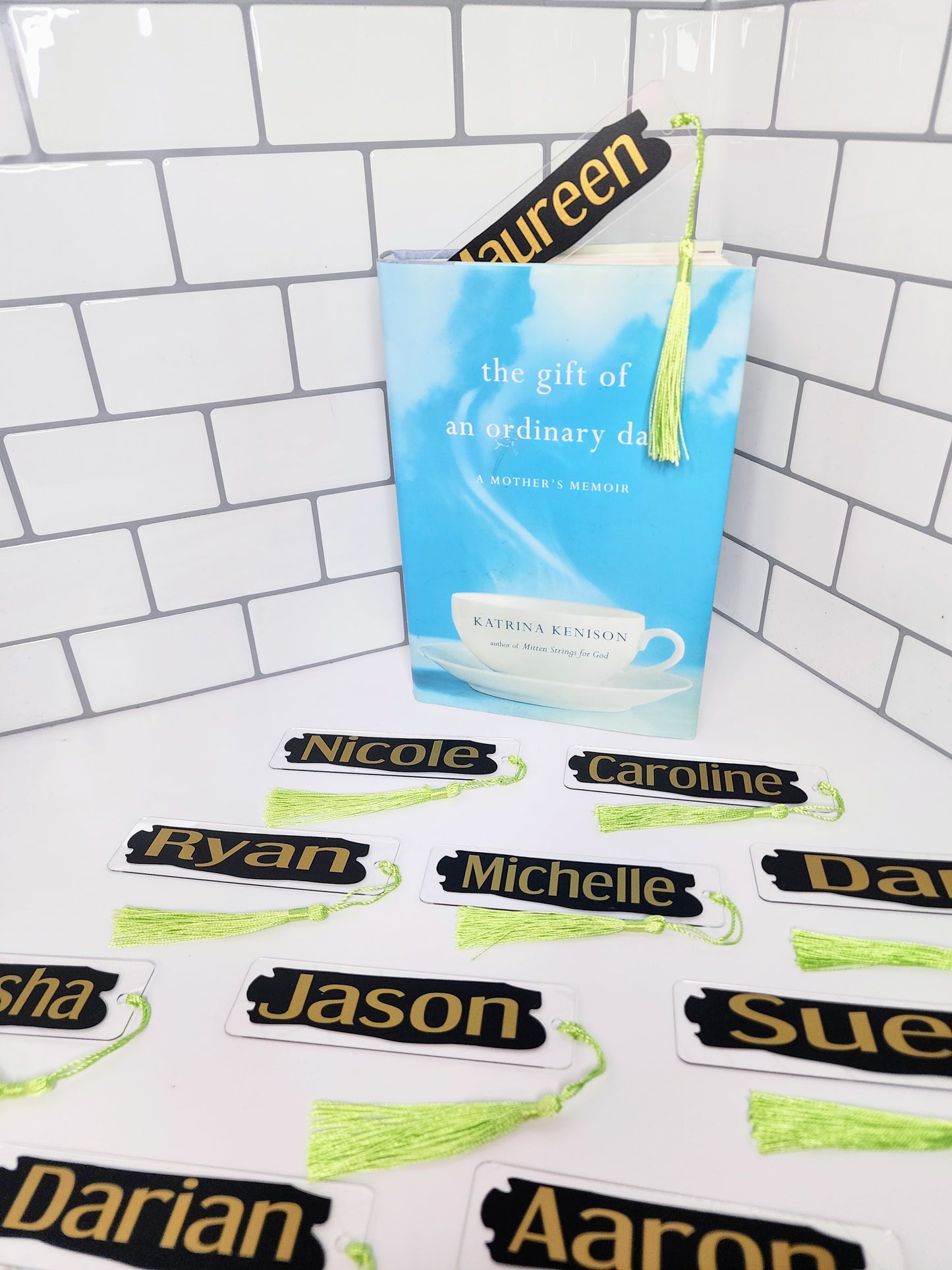 | Customizable Bookmark |