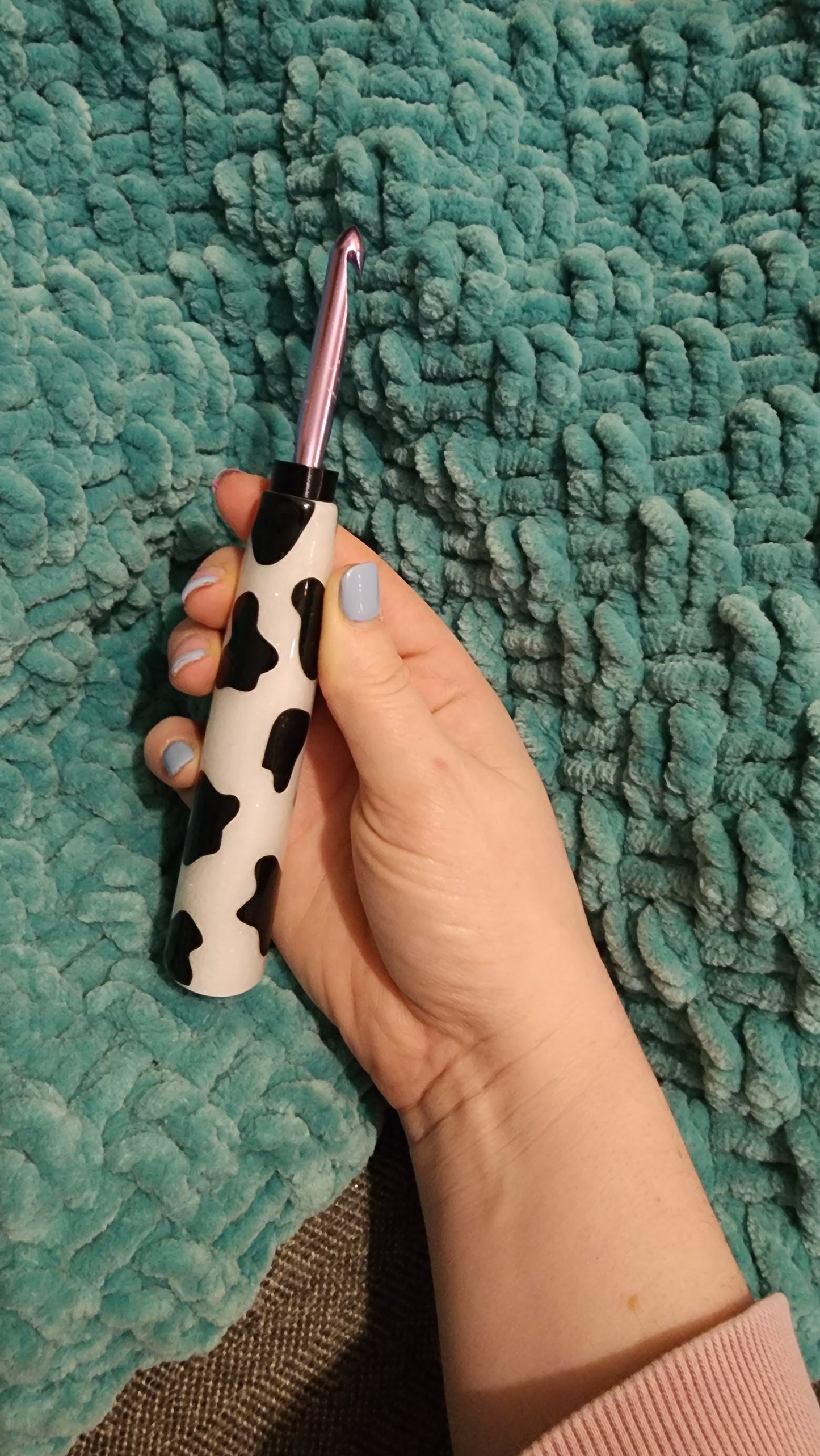 COW - The CrogoHandle