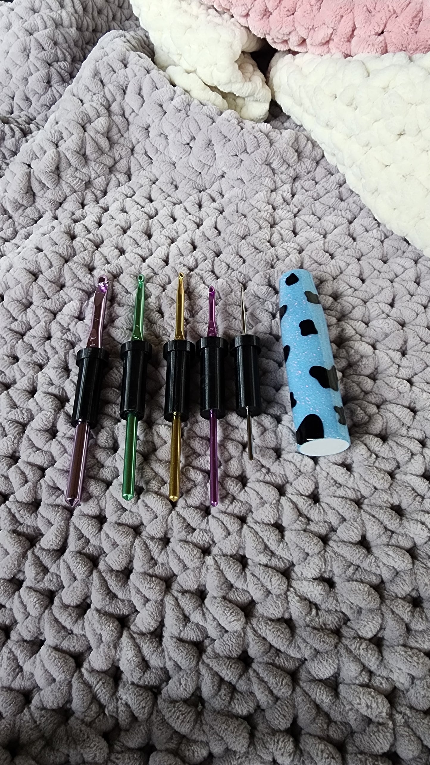 COW - The CrogoHandle