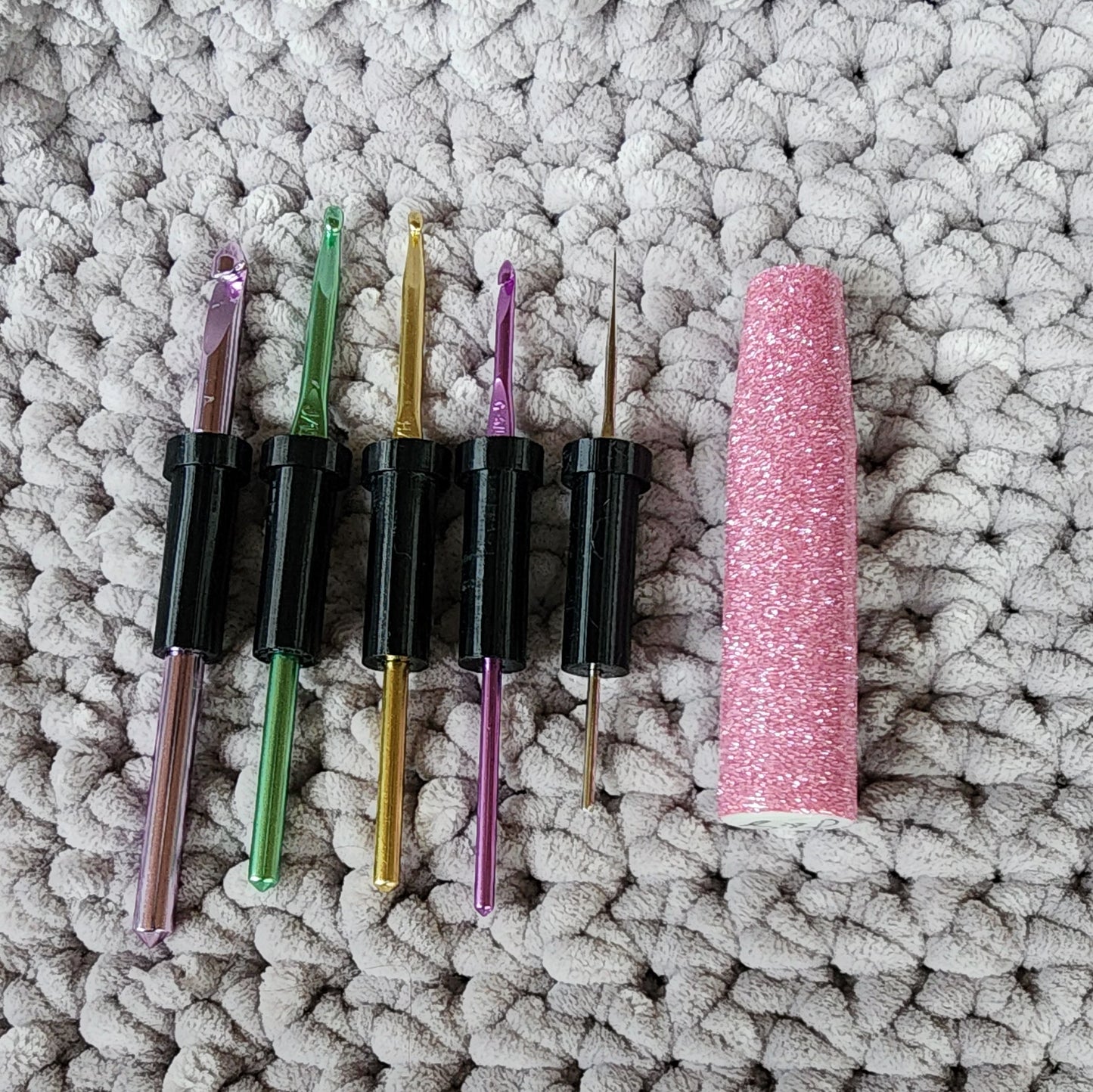 SINGLE COLOUR - The CrogoHandle