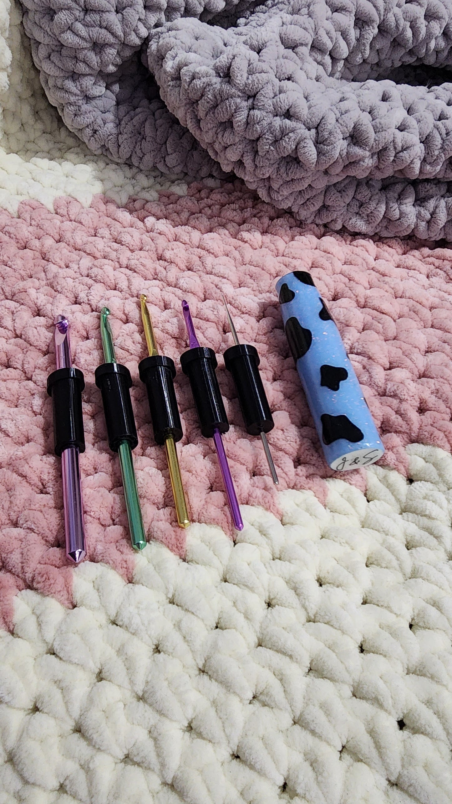 COW - The CrogoHandle