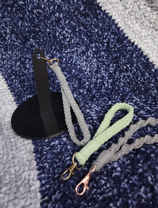 Yarn Holder | Portable Yarn Holder | Yarn Spinner | Portable Yarn Spinner | Yarn Tools | Portable Yarn Carrier | Wristlet | Gift for Crochet
